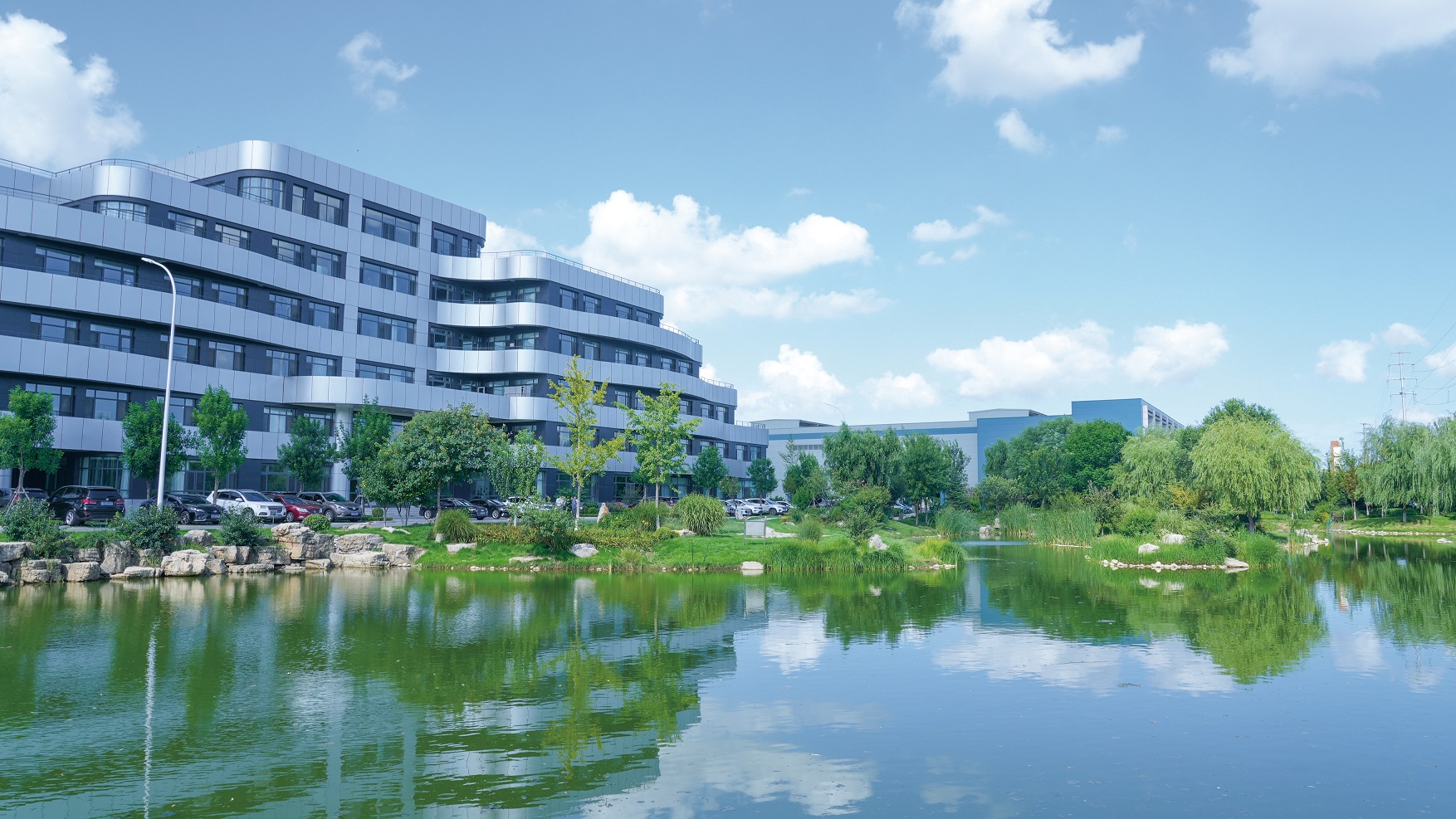 1-办公楼 (3).jpg 1-办公楼 (3).jpg